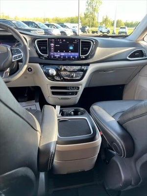 2022 Chrysler Pacifica Touring L in Owensboro, KY - Don Moore Nissan