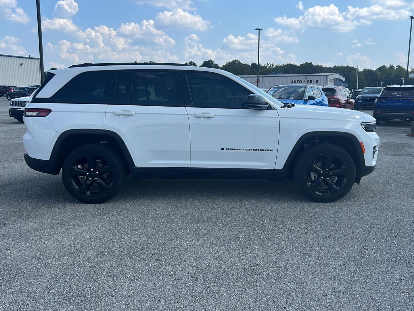 2023 Jeep Grand Cherokee Altitude