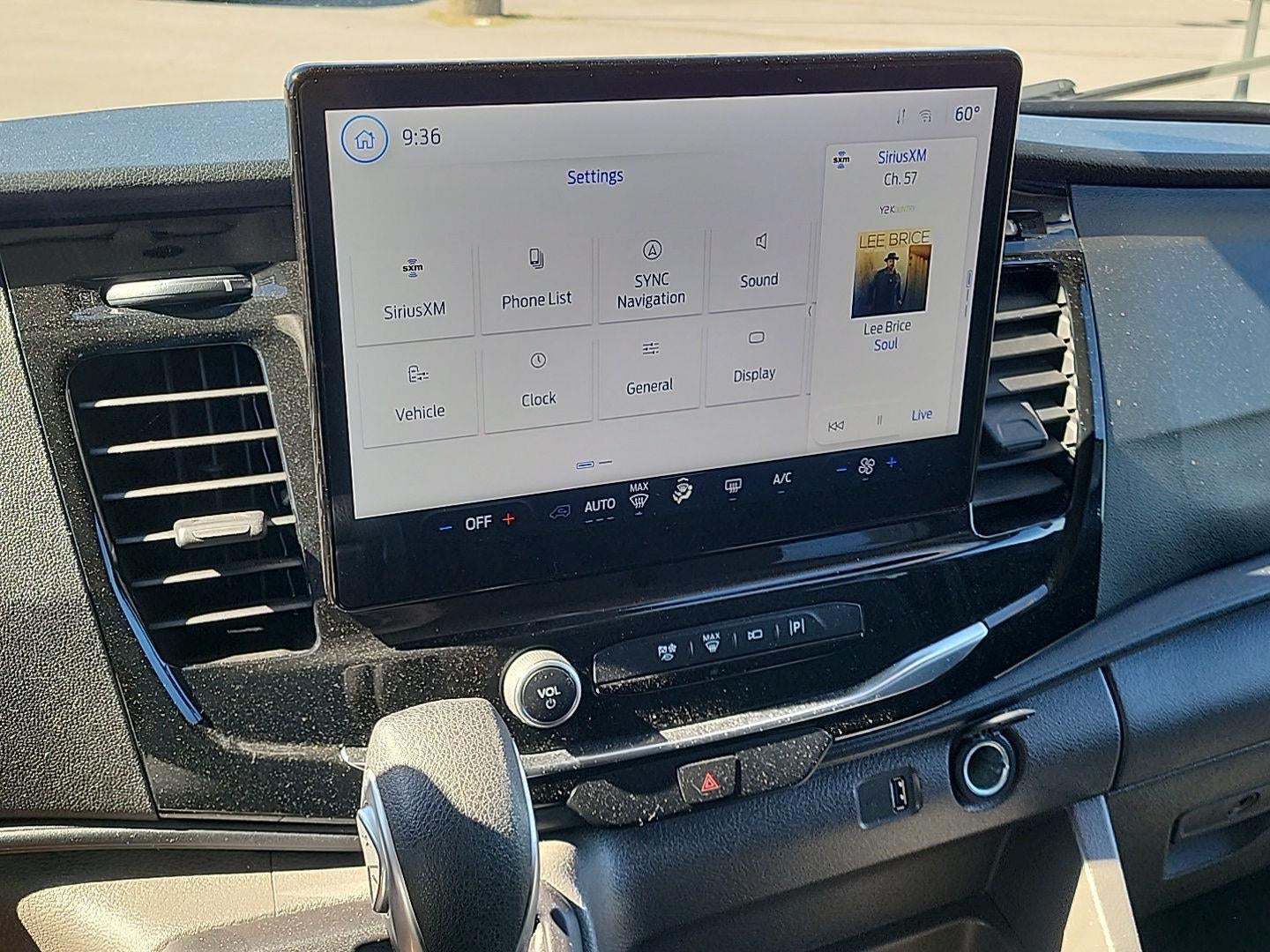 2023 Ford Transit 350 XLT