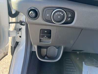 2024 Ford Transit Passenger Wagon XLT