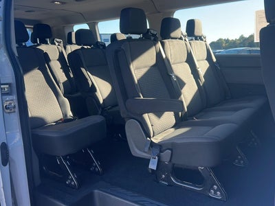 2024 Ford Transit Passenger Wagon XLT