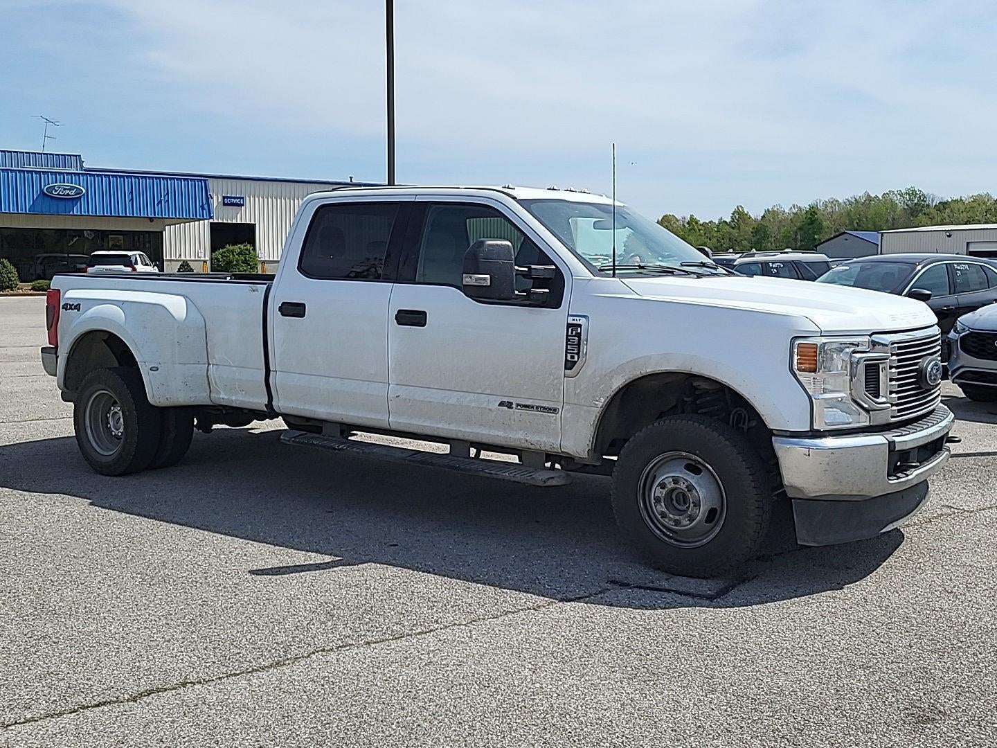 2022 Ford Super Duty F-350 DRW XLT