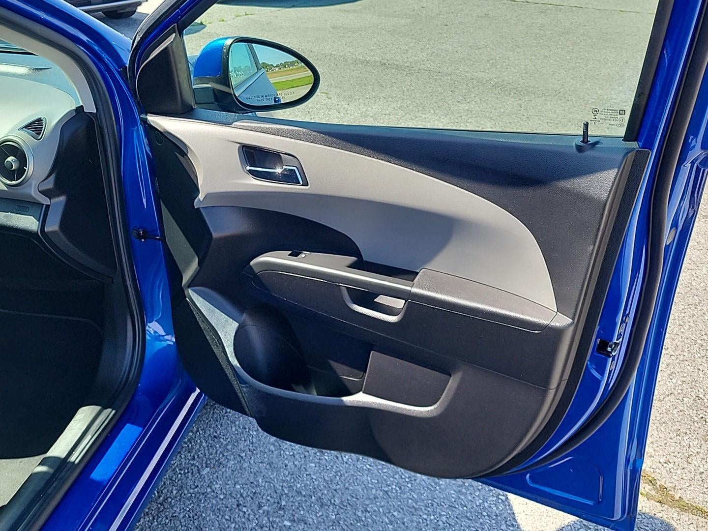 2016 Chevrolet Sonic LT