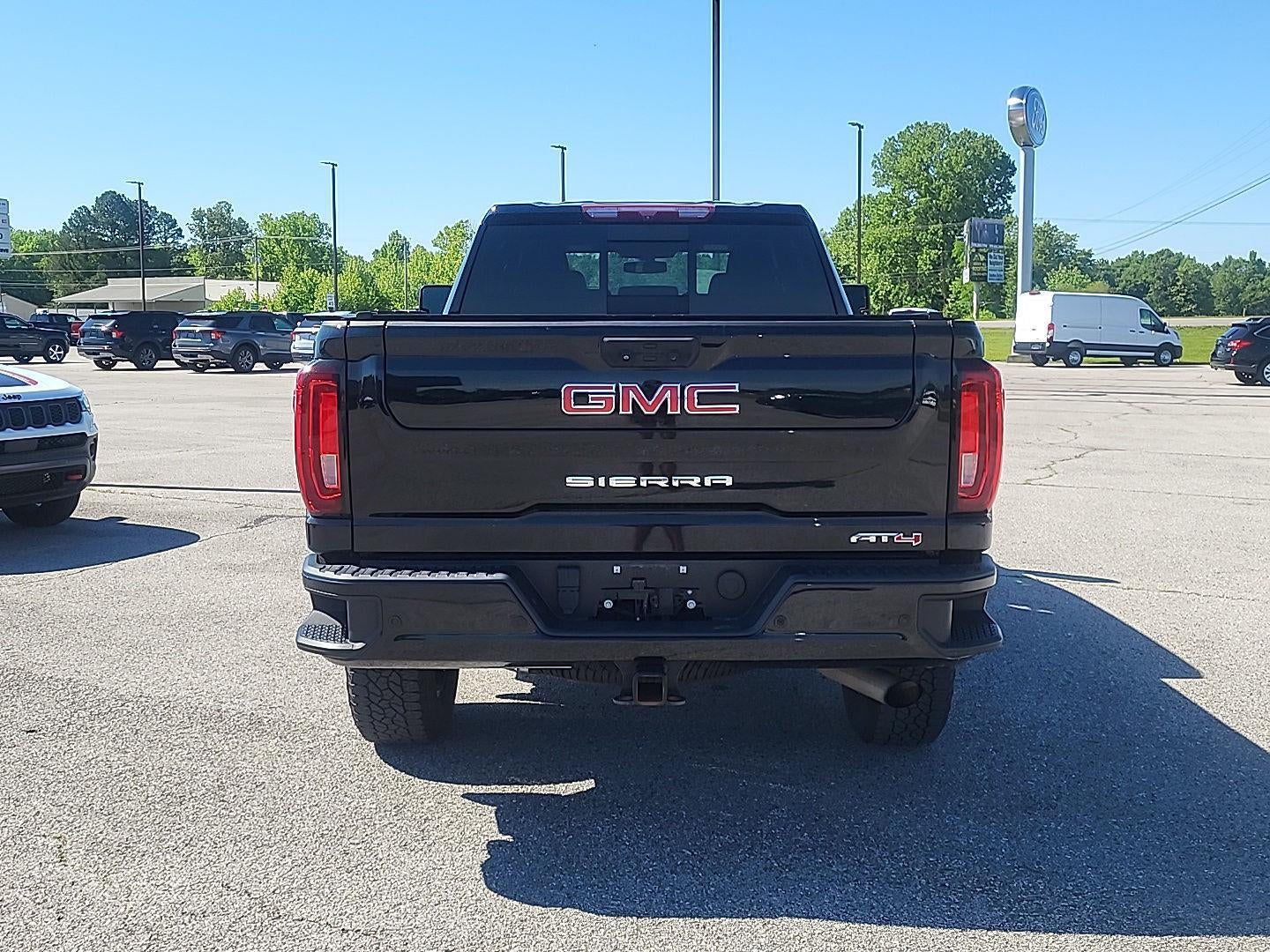 2023 GMC Sierra 2500HD AT4