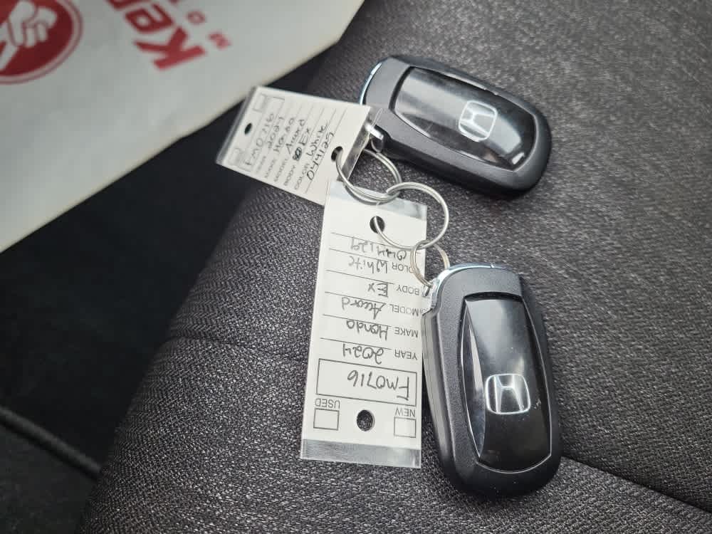 2024 Honda Accord Sedan EX