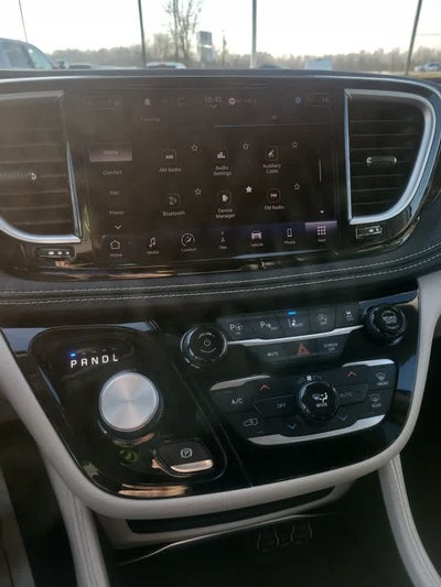 2022 Chrysler Pacifica Limited