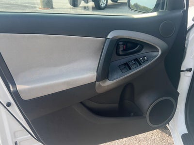 2012 Toyota RAV4 4DR 4WD LE