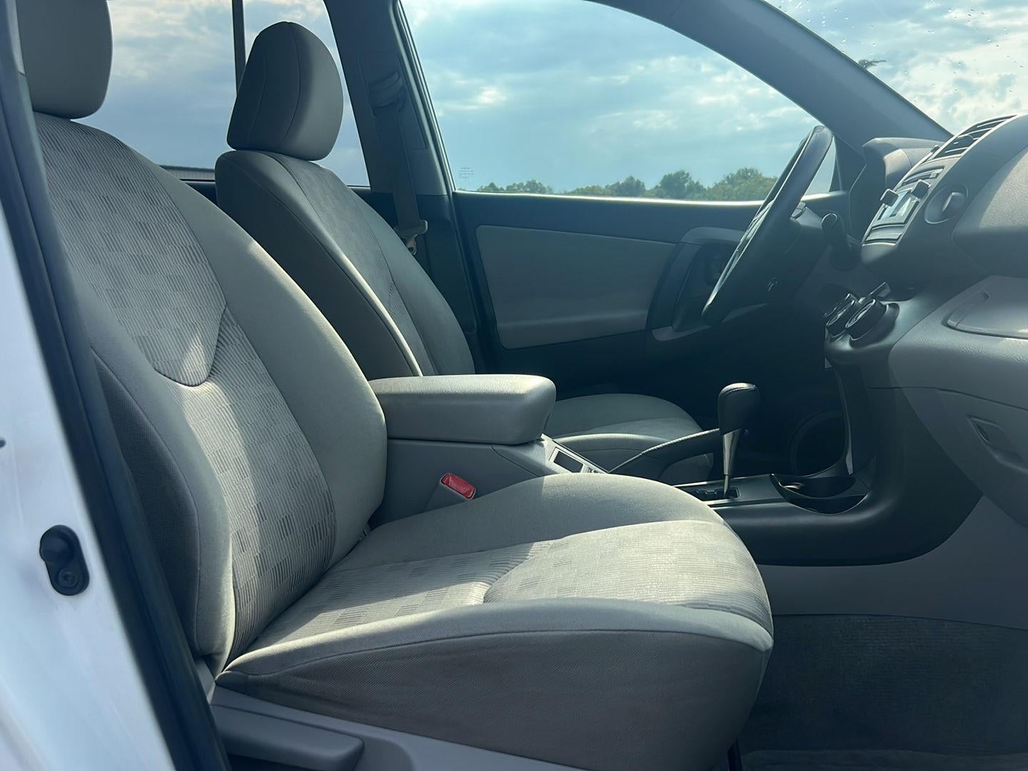 2012 Toyota RAV4 4DR 4WD LE