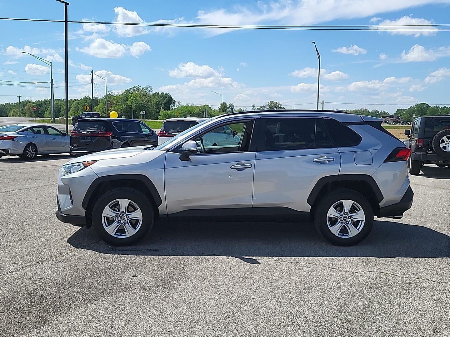 2020 Toyota RAV4 XLE