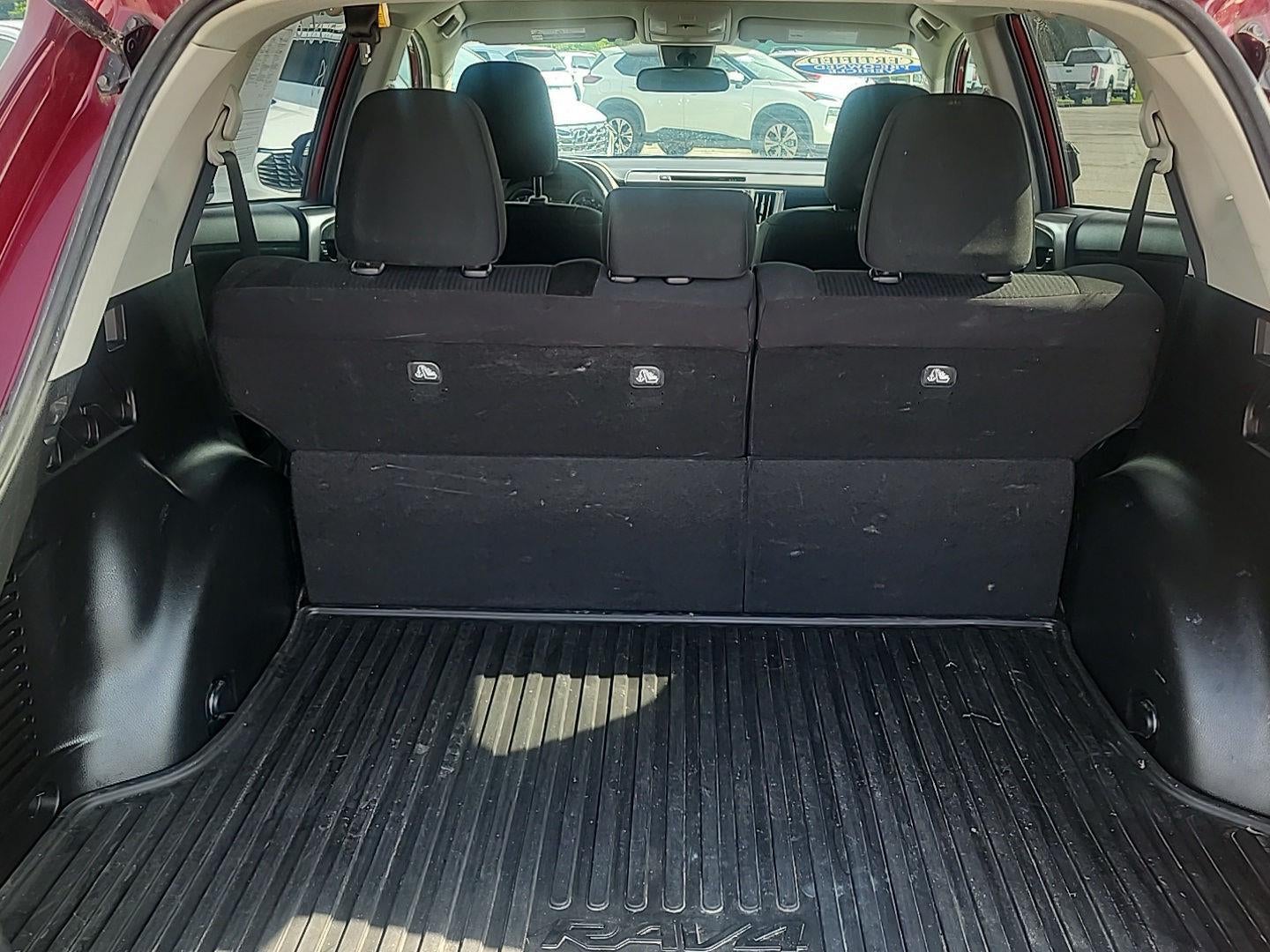 2018 Toyota RAV4 LE