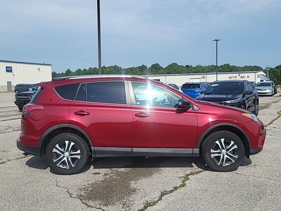 2018 Toyota RAV4 LE