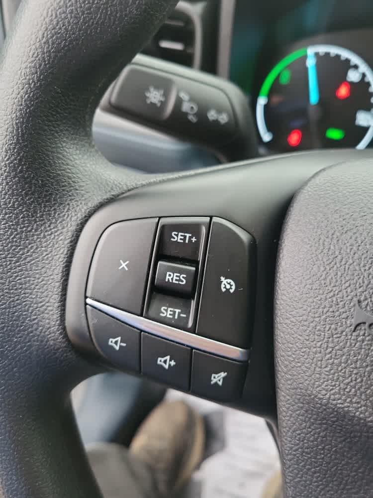 2024 Ford Maverick XL