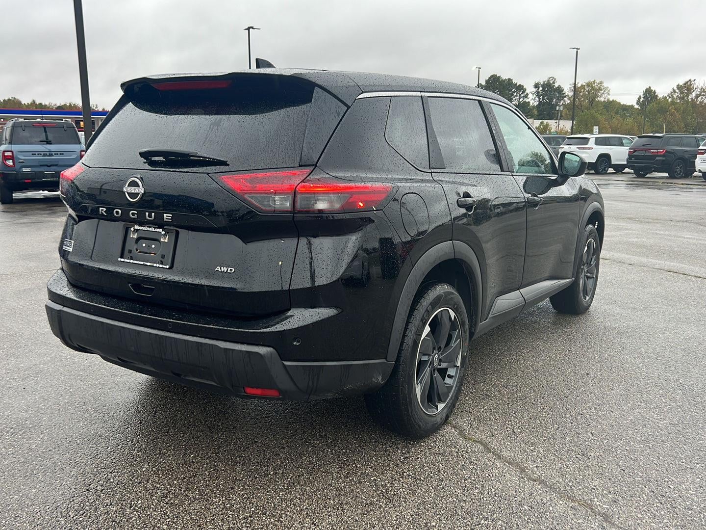 2025 Nissan Rogue SV