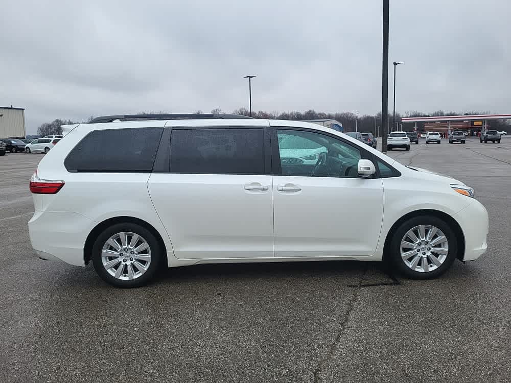 2016 Toyota Sienna Ltd Premium