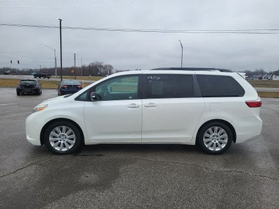 2016 Toyota Sienna Ltd Premium