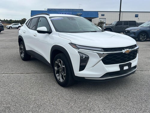 2025 Chevrolet Trax LT