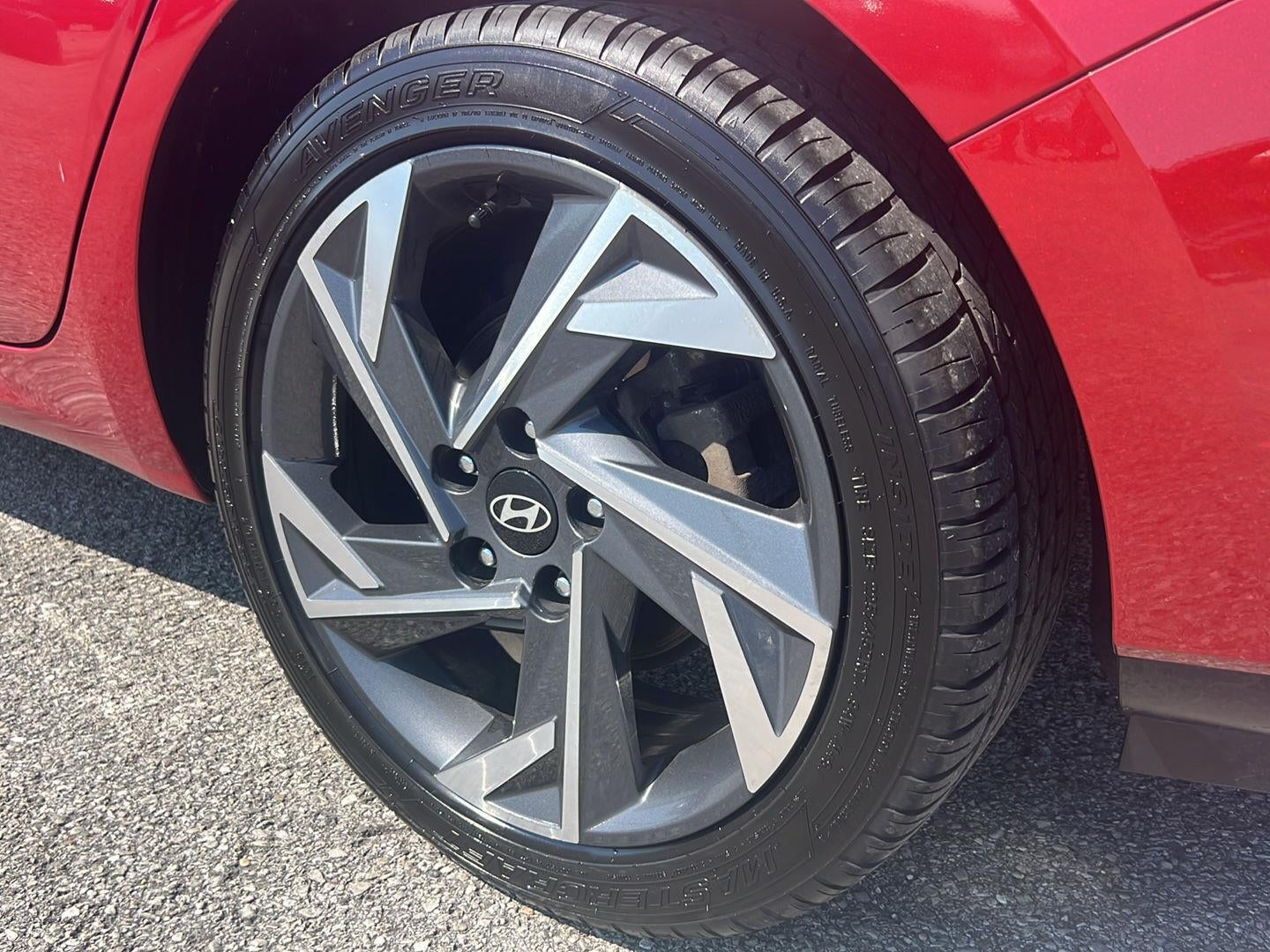 2024 Hyundai Elantra Limited