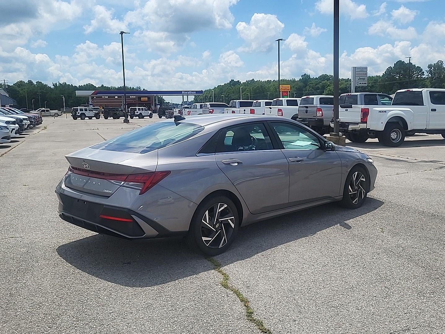 2024 Hyundai Elantra Limited