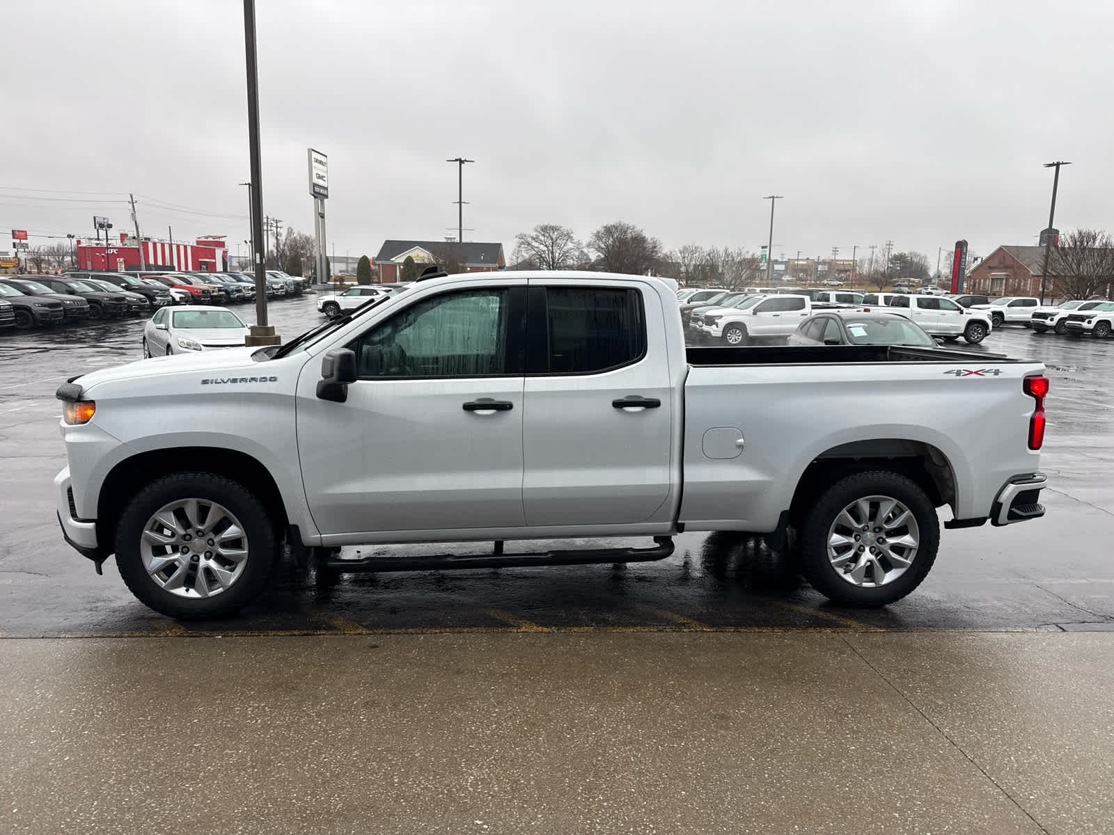 2020 Chevrolet Silverado 1500 Custom