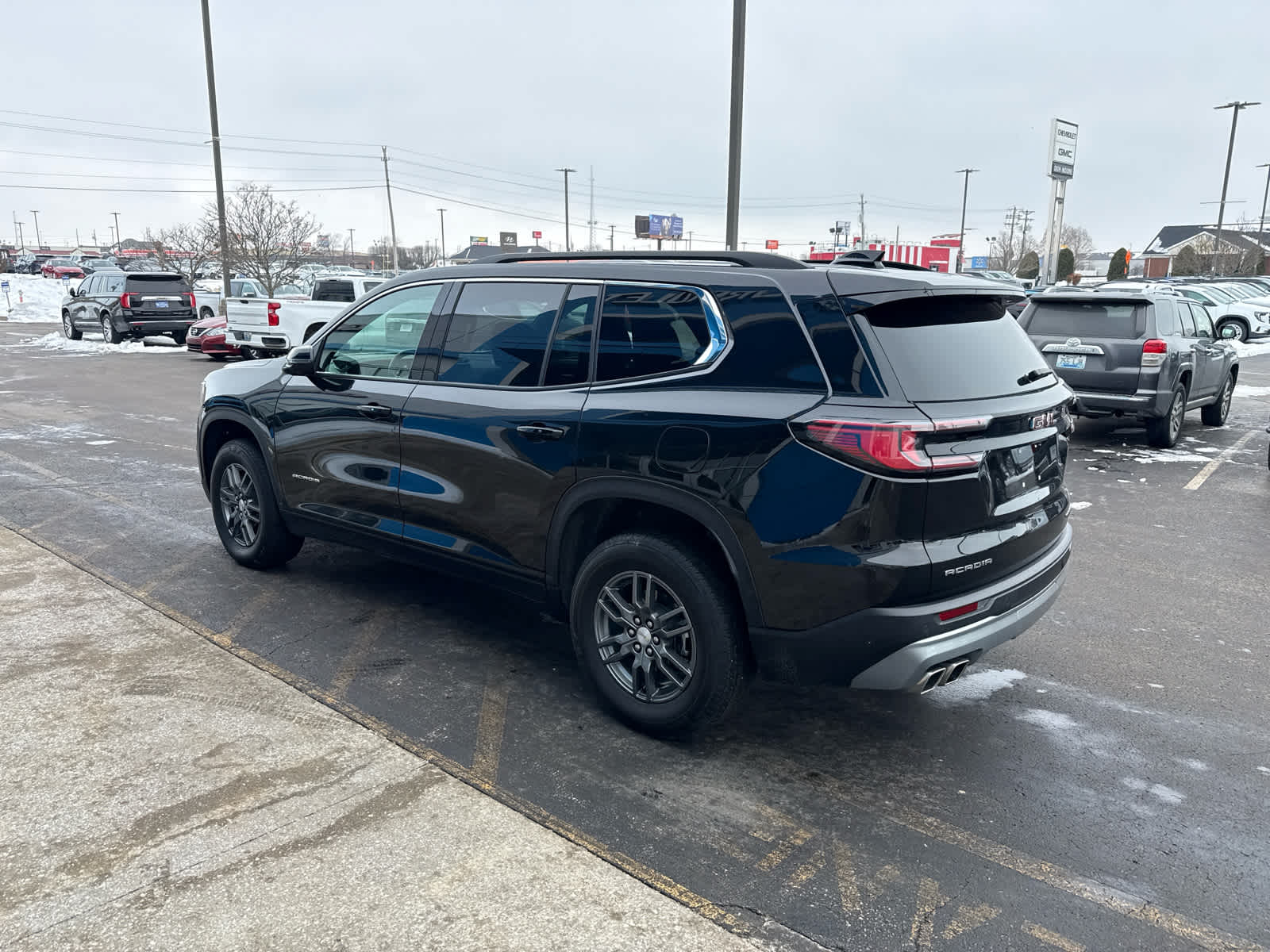 2025 GMC Acadia FWD Elevation