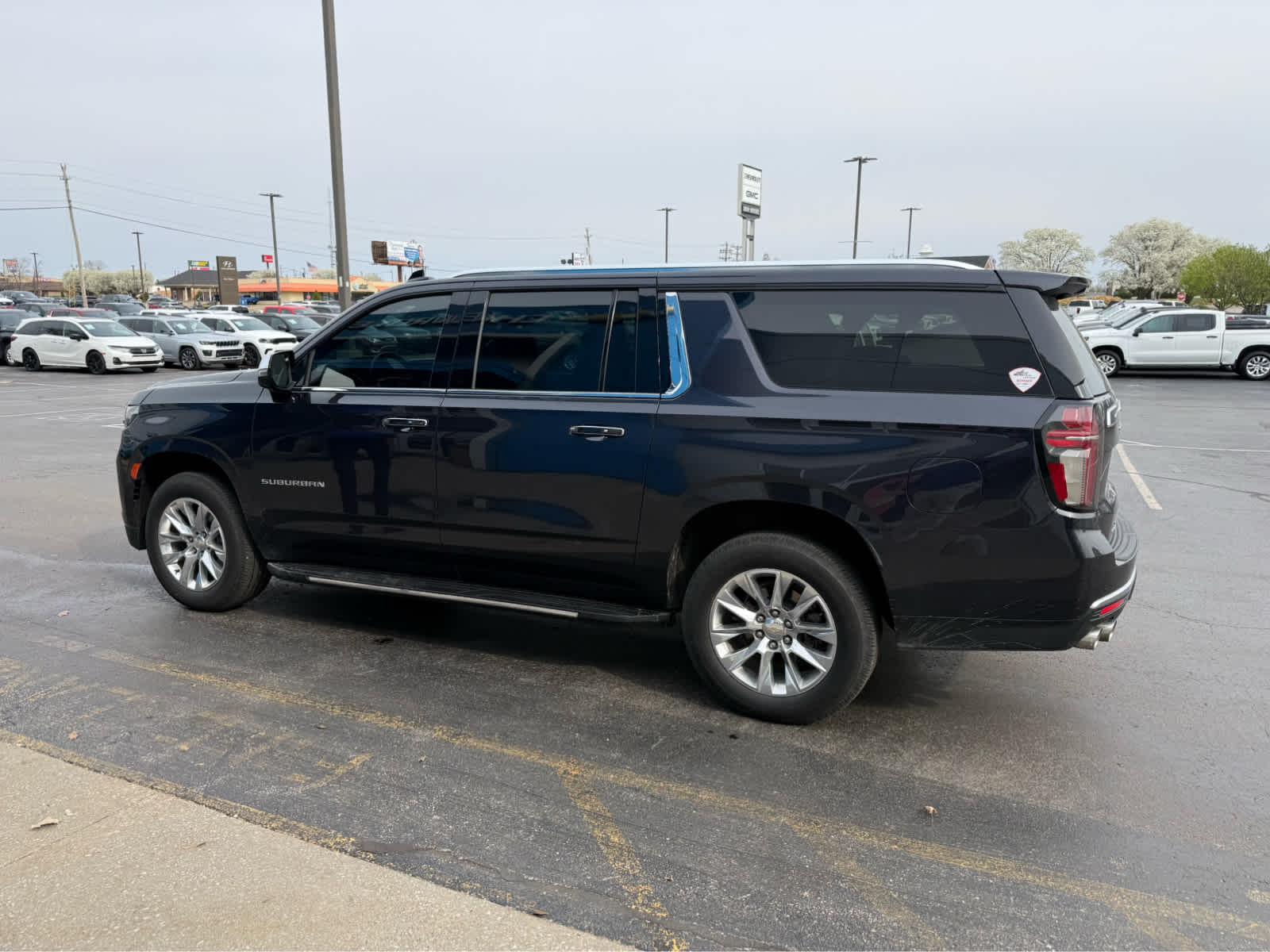 2023 Chevrolet Suburban Premier