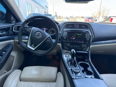 2022 Nissan Maxima Platinum