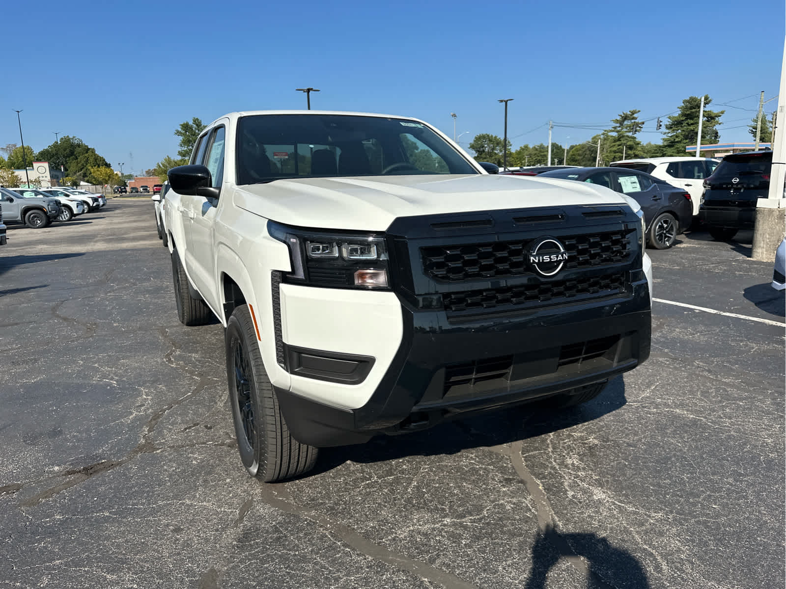 2026 Nissan Frontier SV
