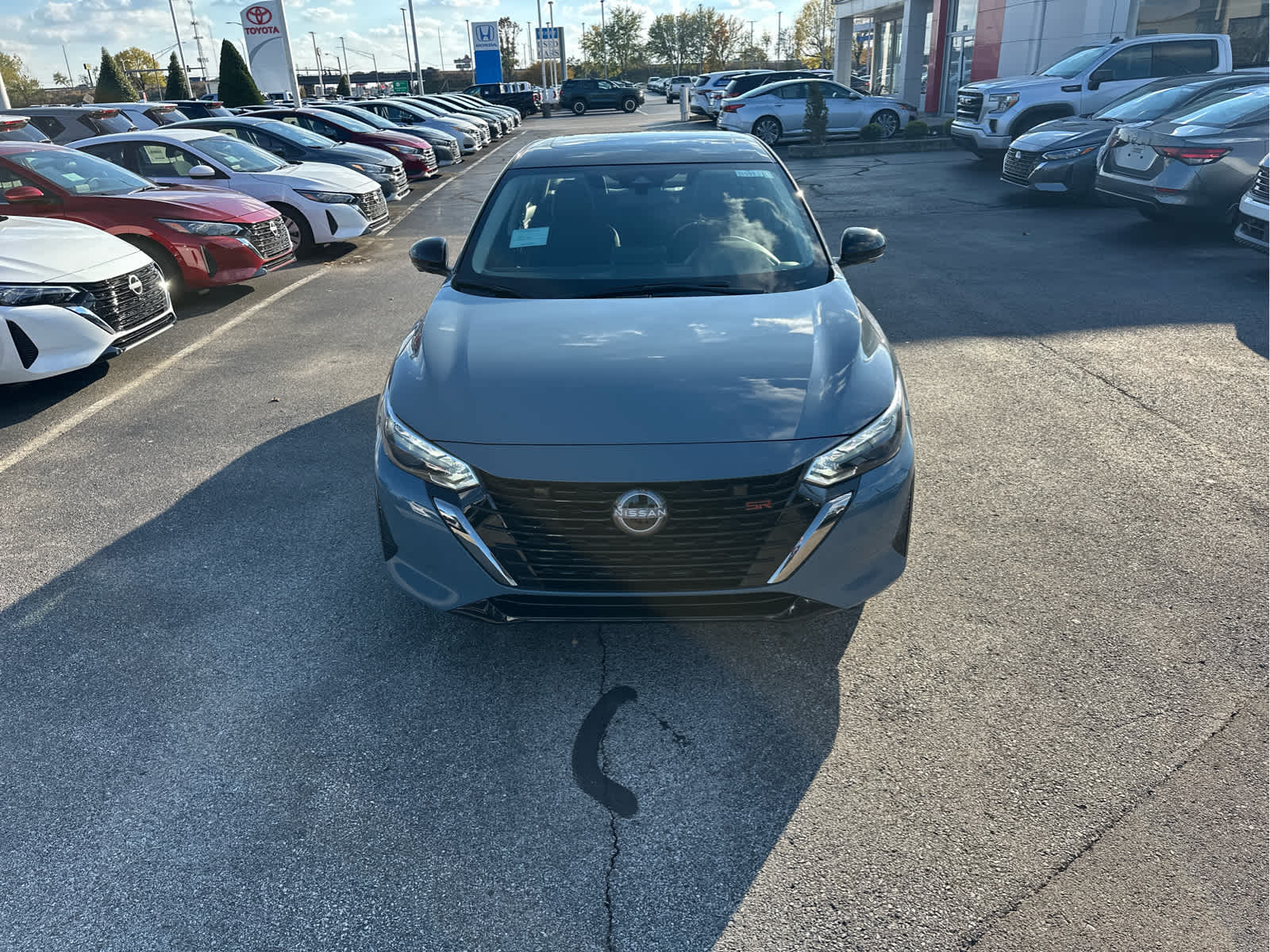 2025 Nissan Sentra SR