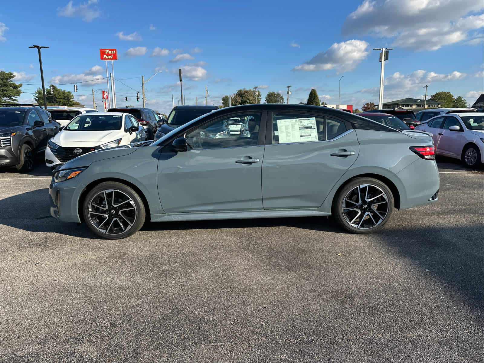 2025 Nissan Sentra SR