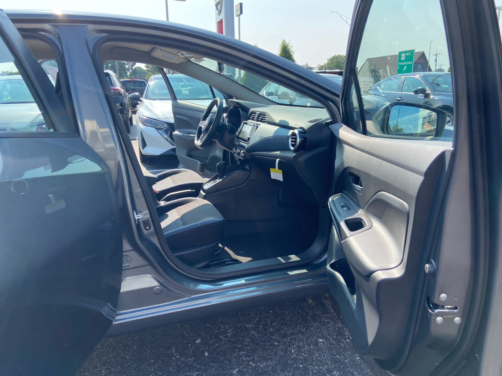 2025 Nissan Versa SV