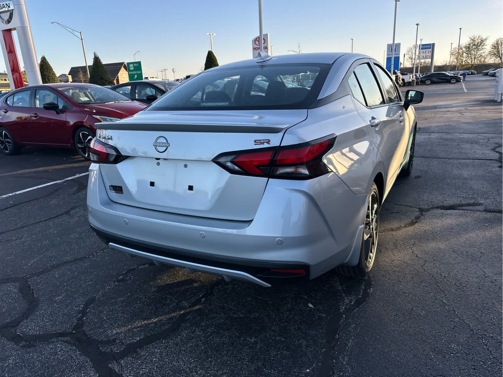 2025 Nissan Versa SR