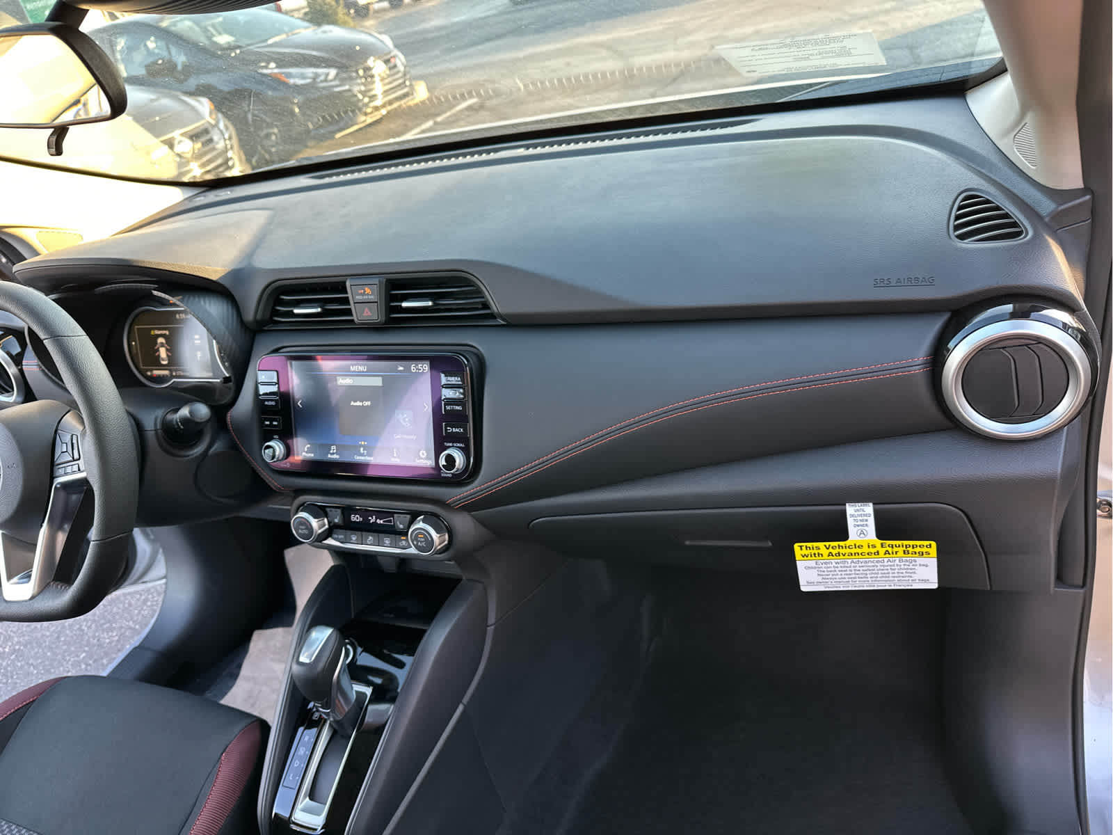 2025 Nissan Versa SR