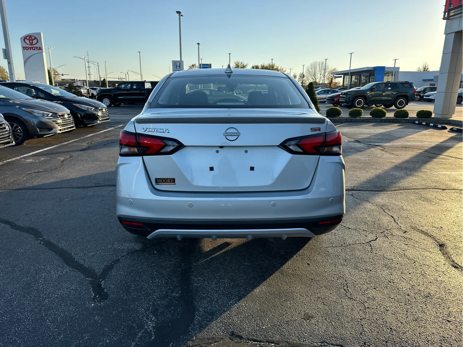 2025 Nissan Versa SR