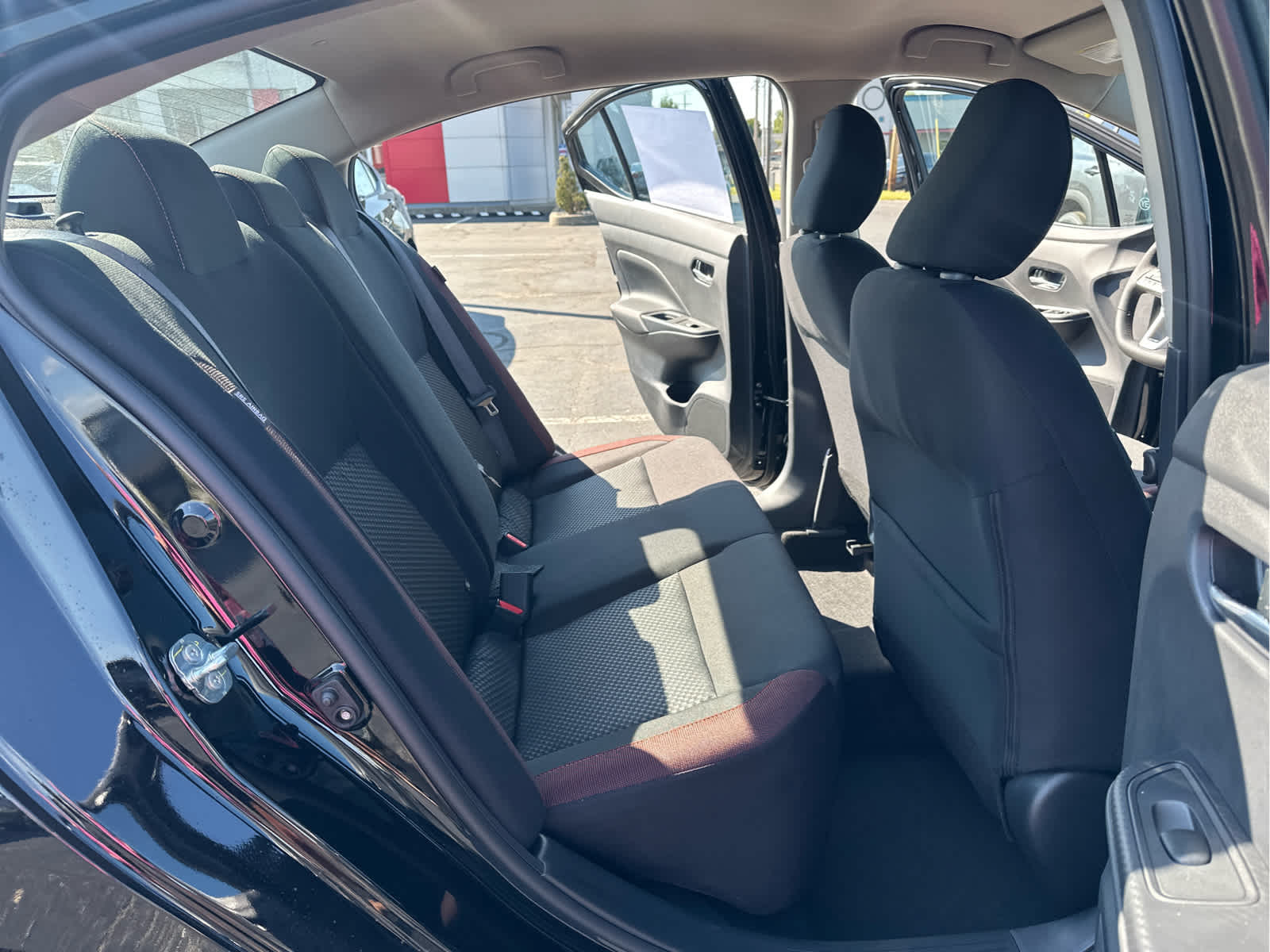 2025 Nissan Versa SR