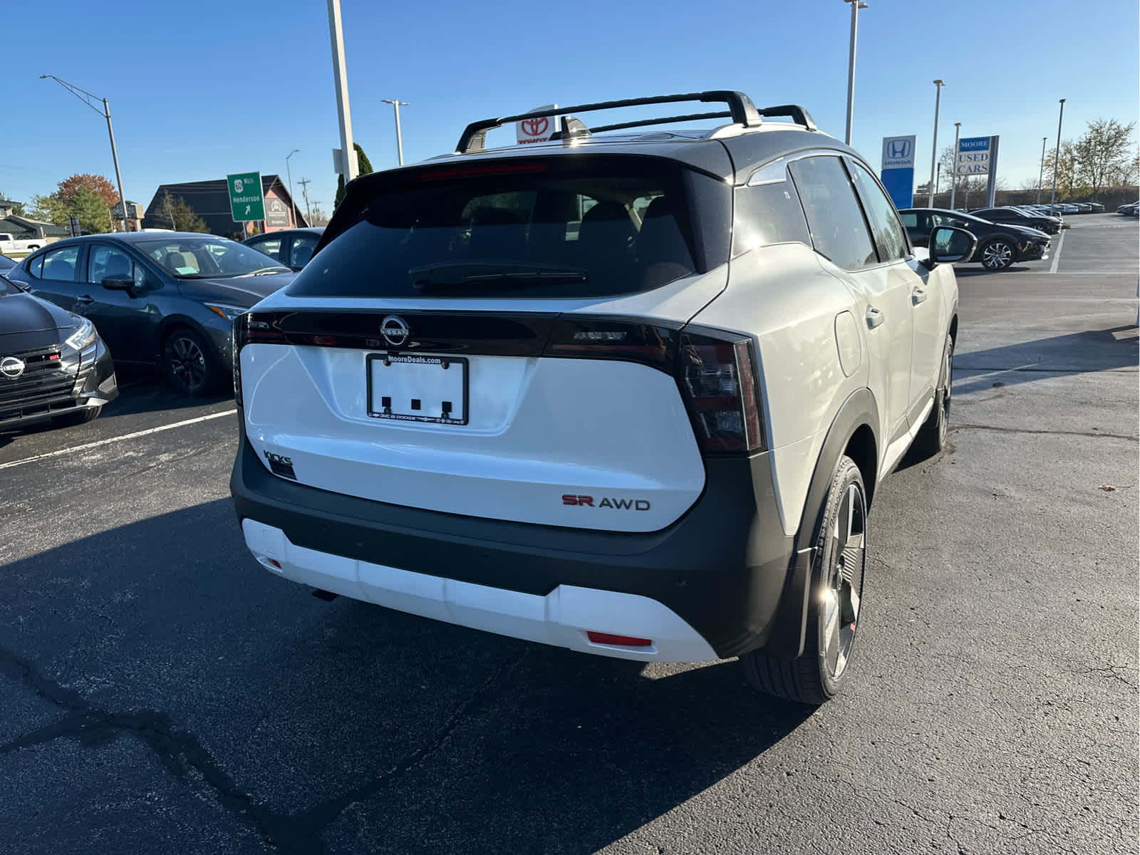 2026 Nissan Kicks SR