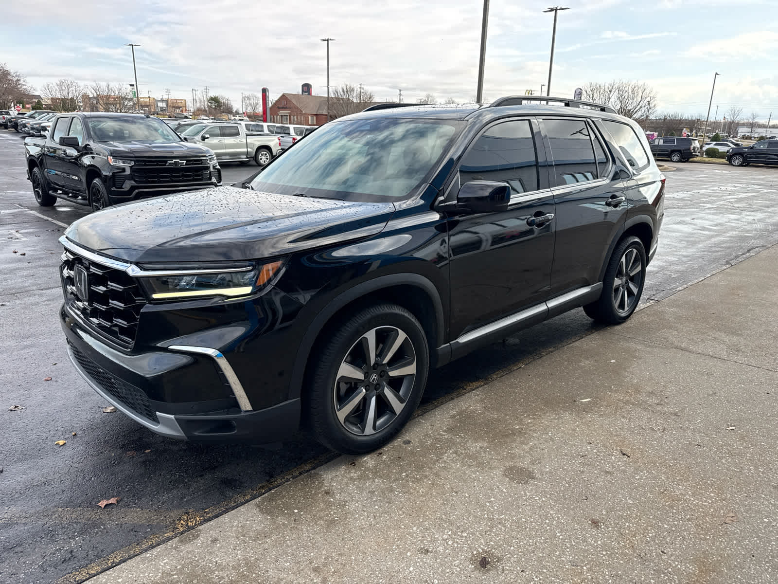 2023 Honda Pilot Touring