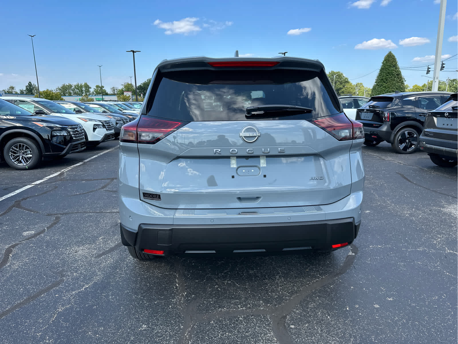 2026 Nissan Rogue SV