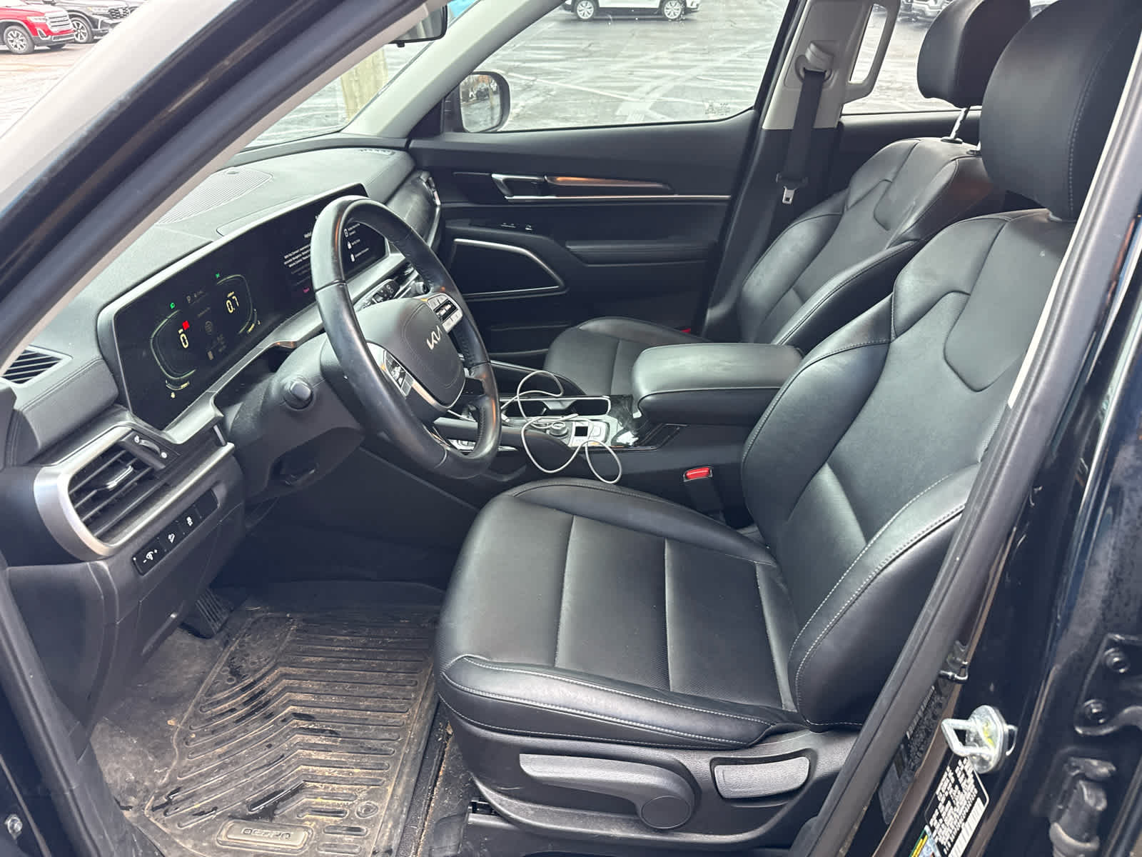 2023 Kia Telluride LX