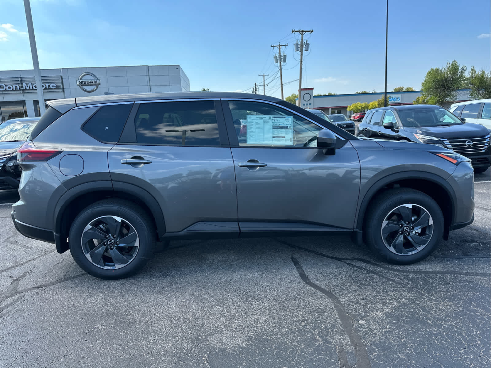 2026 Nissan Rogue SV