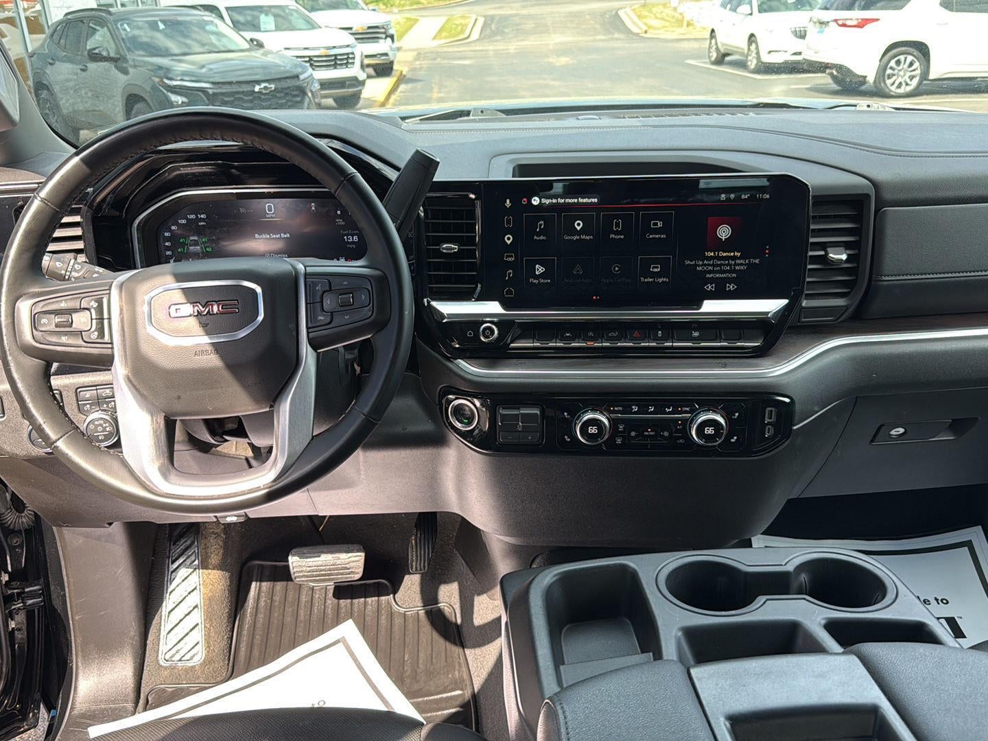 2025 GMC Sierra 1500 SLT