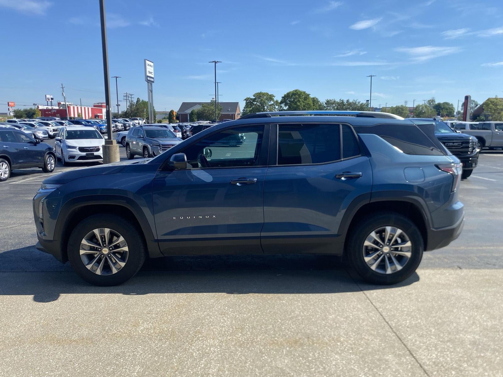 2025 Chevrolet Equinox LT