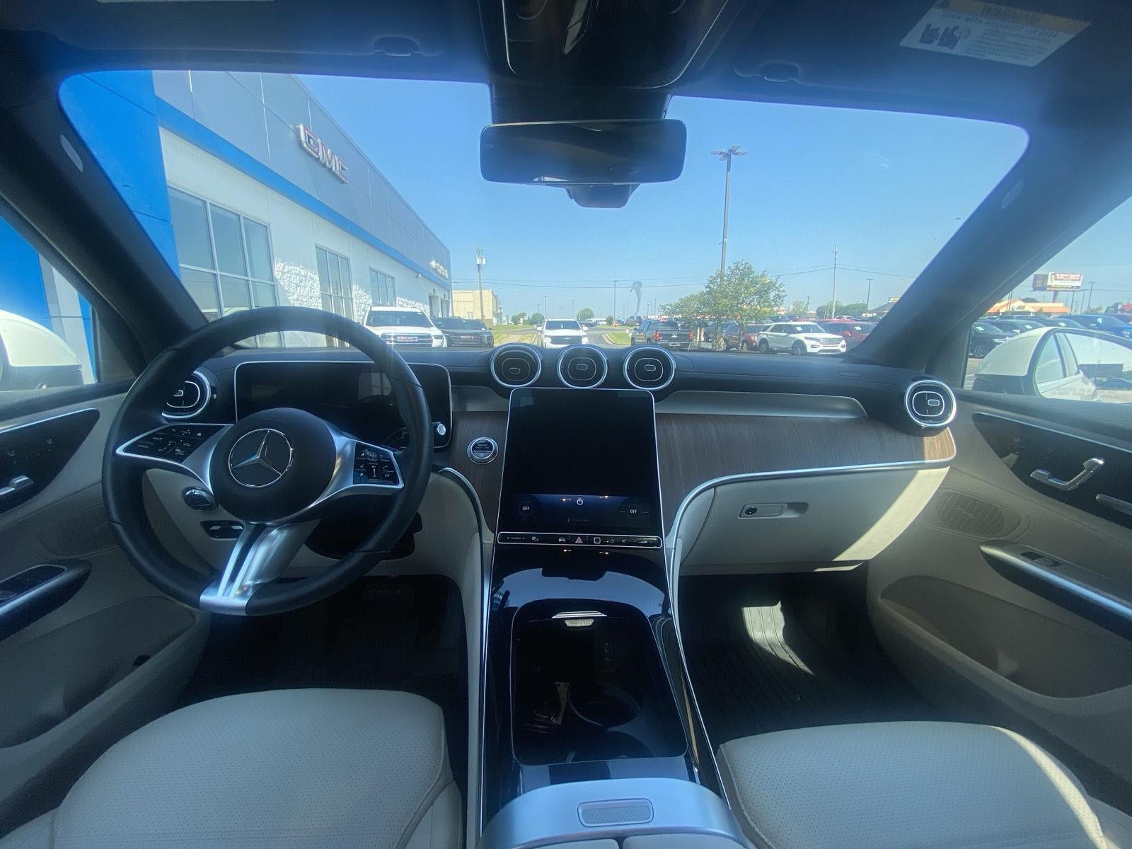 2023 Mercedes-Benz GLC GLC 300