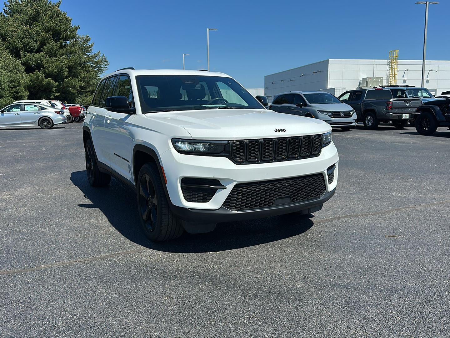 2023 Jeep Grand Cherokee Altitude