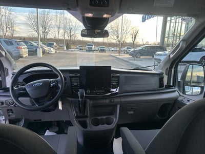 2023 Ford Transit Passenger Wagon XLT