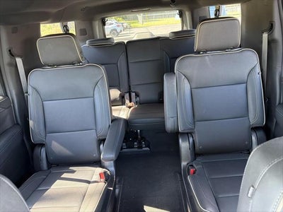 2022 GMC Yukon XL SLT