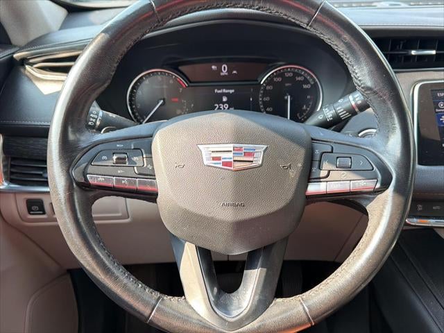 2023 Cadillac XT4 FWD Premium Luxury