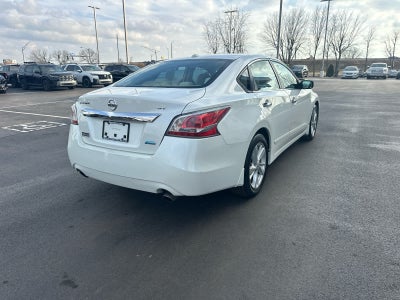 2014 Nissan Altima 2.5 SV