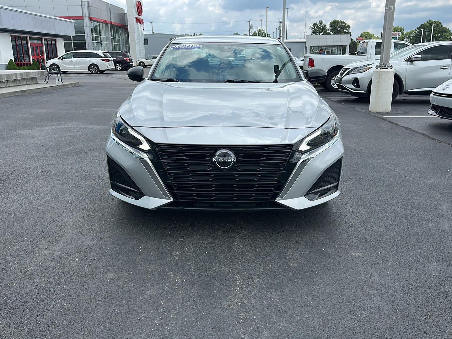 2025 Nissan Altima SV