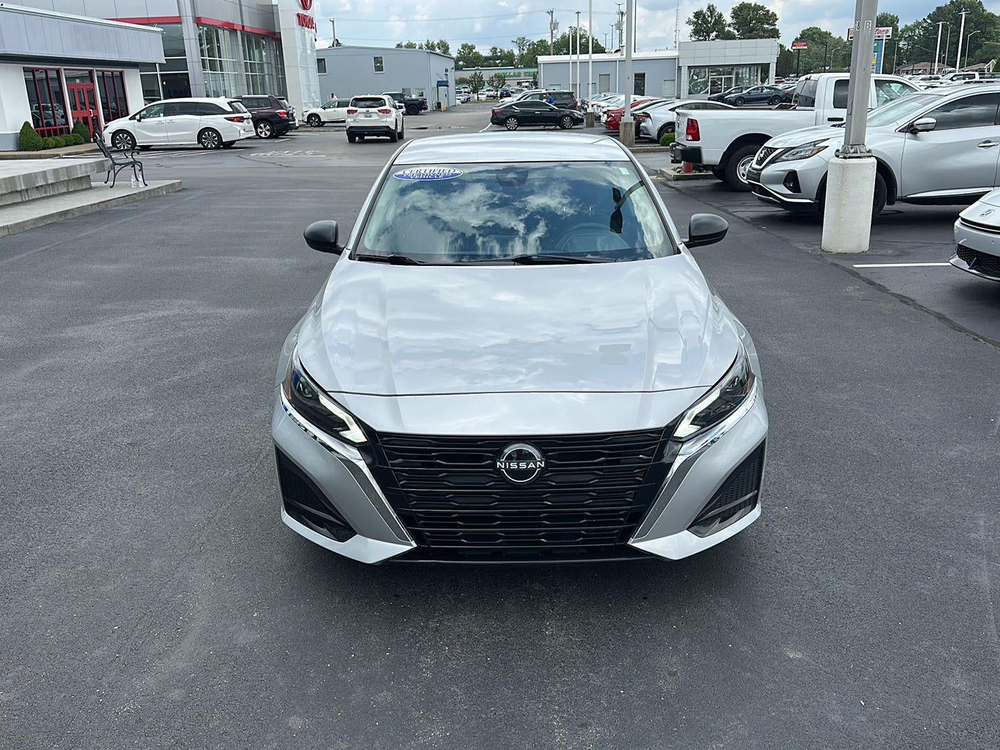 2025 Nissan Altima SV