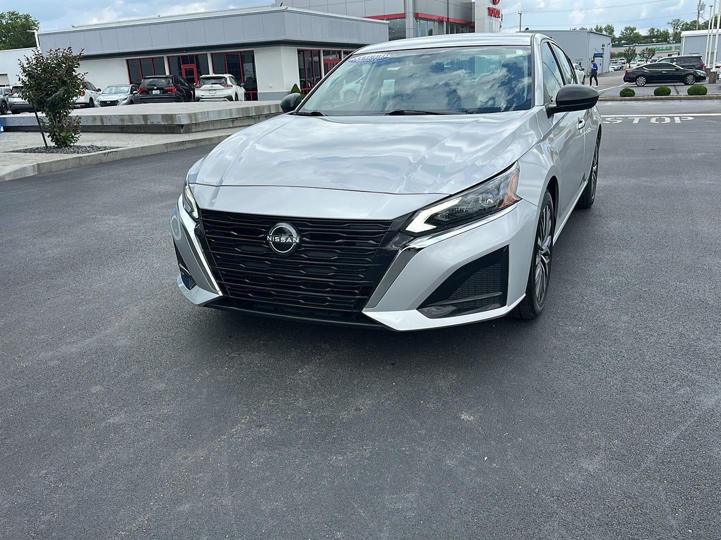 2025 Nissan Altima SV